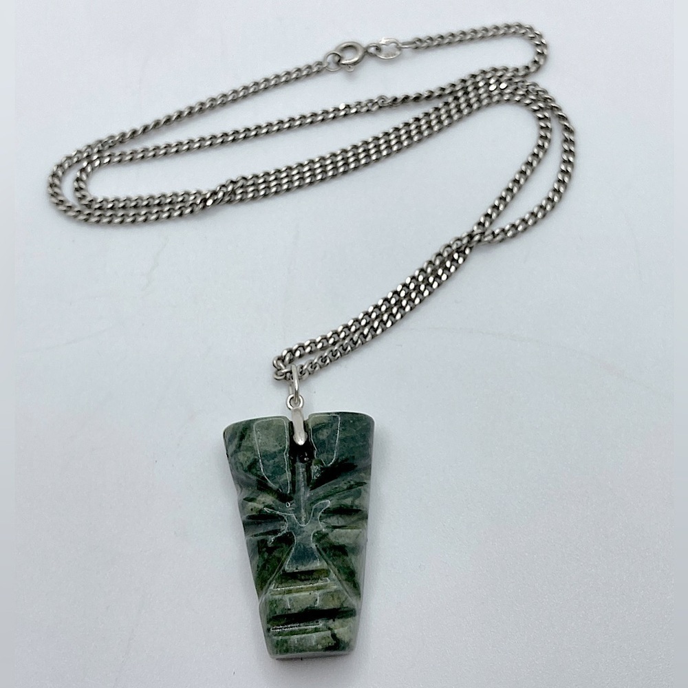 Vtg Sterling & Jade Green Stone Aztec Mayan Head Pendant w Chain 20” + 1.2”